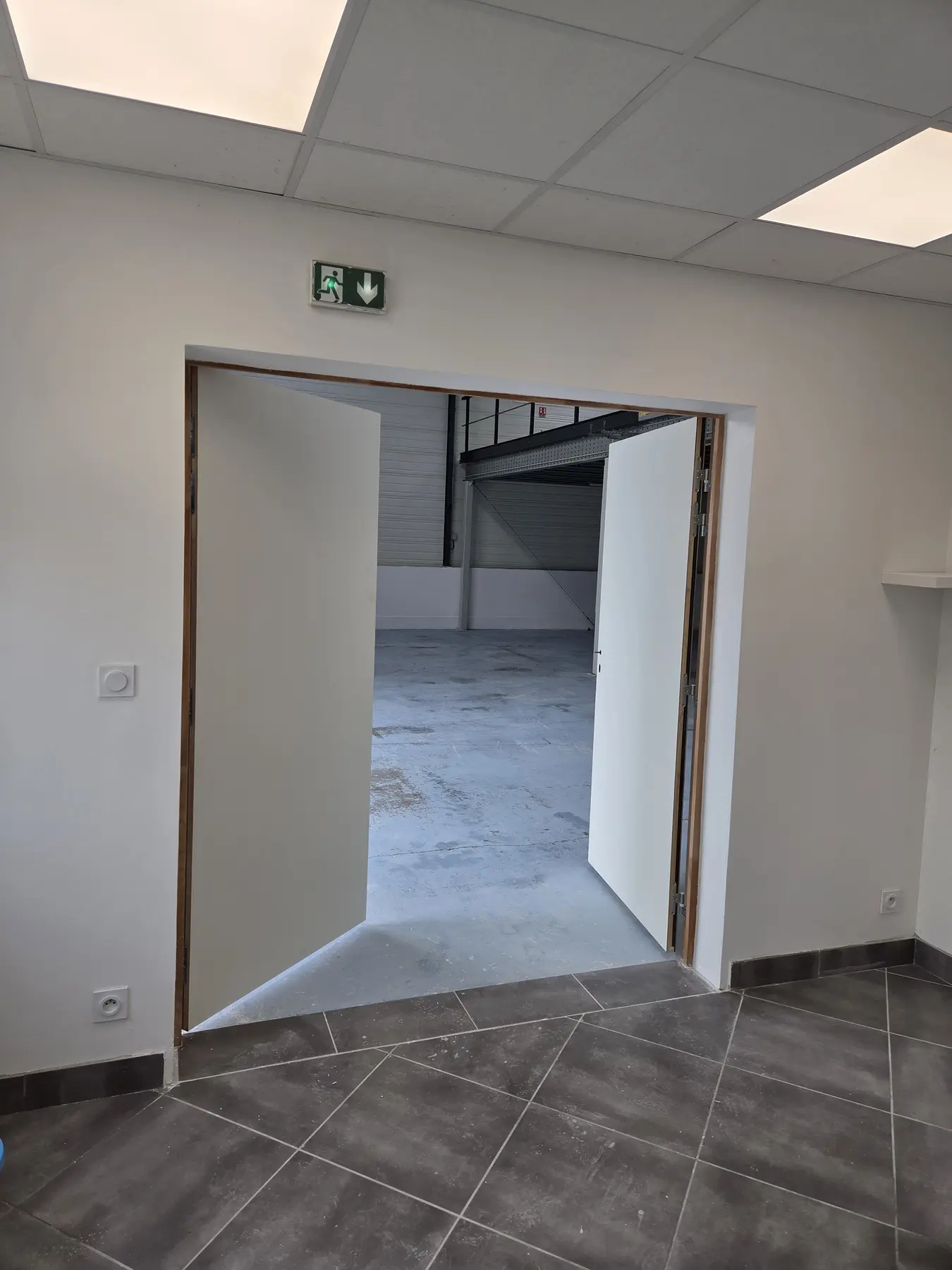 Rénovation d’un local, réalisation DCP Constructions à Sens et dans l’Yonne