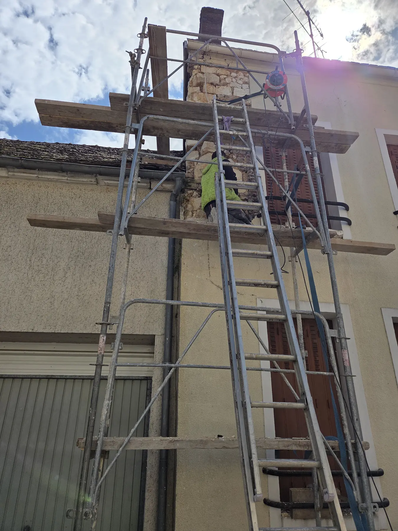 Ravalement de façade en cours