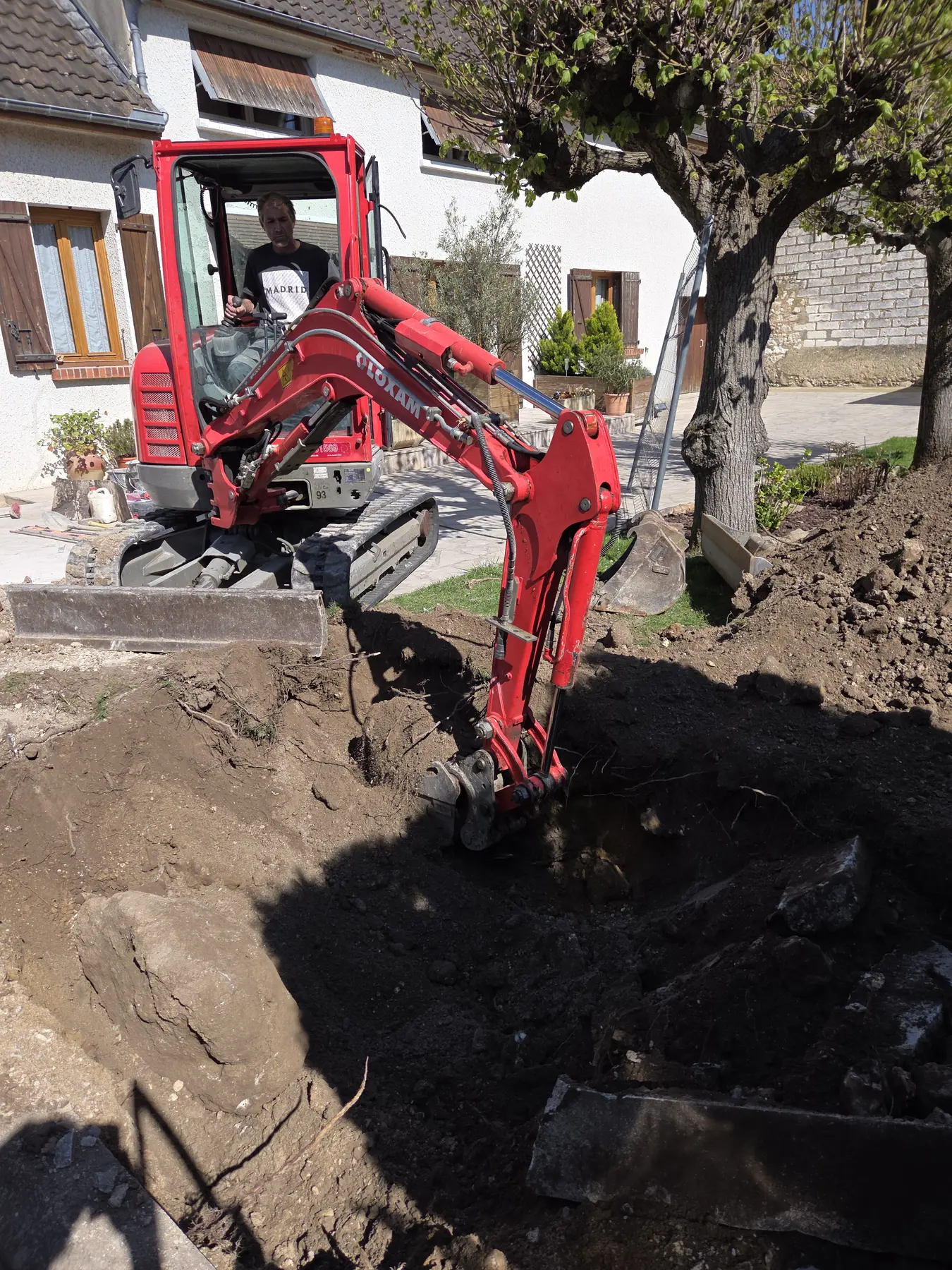 Terrassement pour fondations, réalisation DCP Constructions à Sens et dans l’Yonne